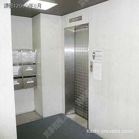 エレベーターホール