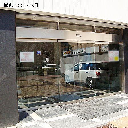 ビル入口